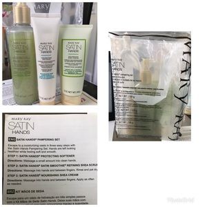 COPY - White Tea & Citrus MK Satin Hands Pampering Set